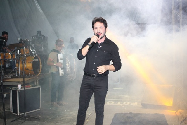 FA-IMG-5165667640c543bfde1.jpg