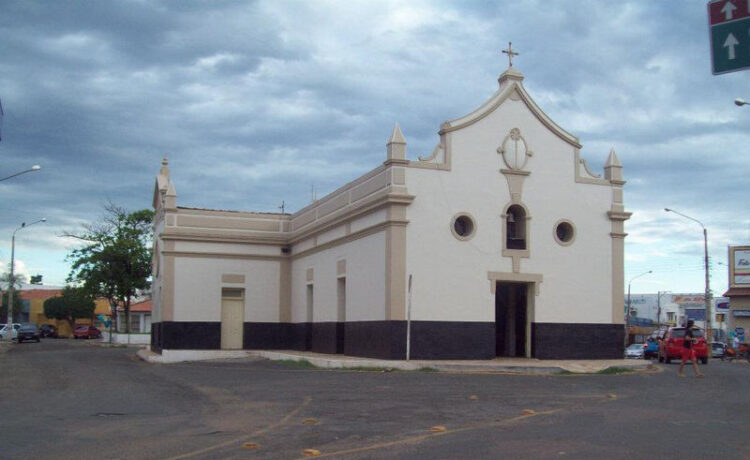 FA-IMG-15ce0893b0f0d650ec9f.jpg